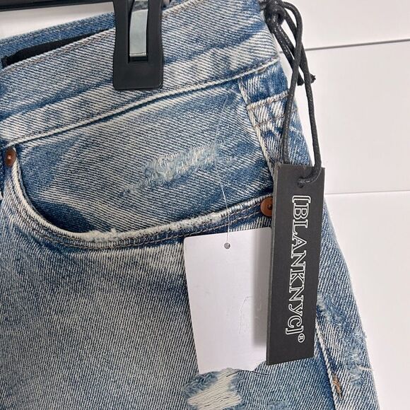 Blank NYC Blue Distressed Jean Shorts - NWT - Sz 30 - Picture 5 of 5